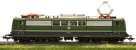 Märklin 37431 – Elektrolokomotive BR 151 der DB, digital (MM/DCC) & Sound (ESU) 