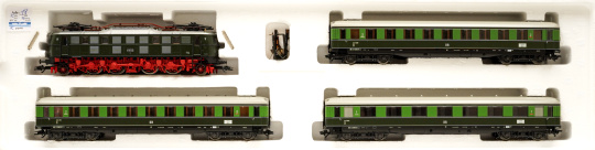 Märklin 26509 – 4-teiliges Fernschnellzug Berlin – Leipzig der (D)DR, digital (MM) & Innenbeleuchtung 