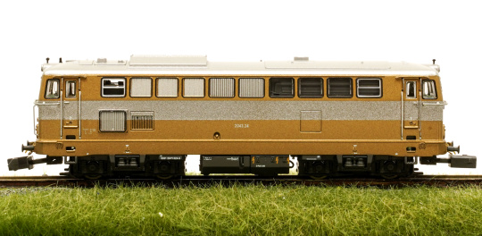 Jägerndorfer 60000 (N) – Diesellok Reihe 2043 der ÖBB 