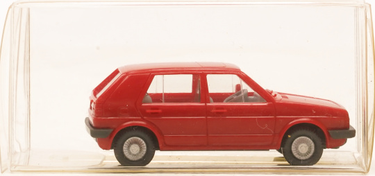 Wiking 10044 (1:87) – VW Golf, 4-türig, rot 