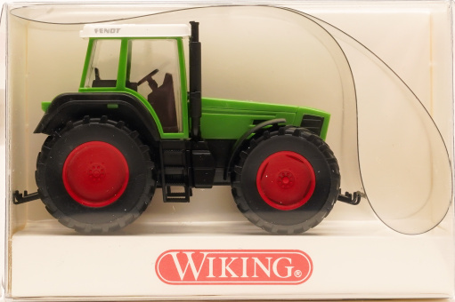 Wiking 3790129 (1:87) – Fendt Favorit 926, Traktor 