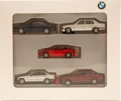 Herpa 82229414131 (1:87) – 5er-Set BMW, 850 i, 735 i, Z1, 325 i, 535 i 