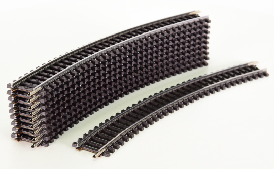 Märklin 2231 – K-Gleis, 10 x Gebogenes Gleis 1/1 R2=424,6 mm, 30° 