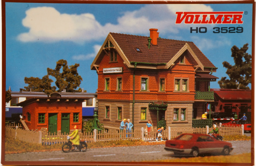 Vollmer 43529 (H0) – Bausatz Bahnwärterhaus Esslingen 