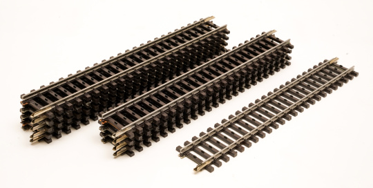 Märklin 2200 – 10 x Gerades K-Gleis Länge 1/1 180 mm 