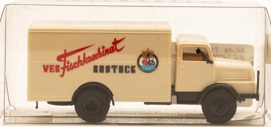 Brekina 71673 (1:87) – IFA S4000 -VEB Rostock- 