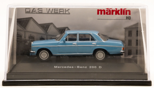 Märklin 00771-01 – Mercedes-Benz 200 D 