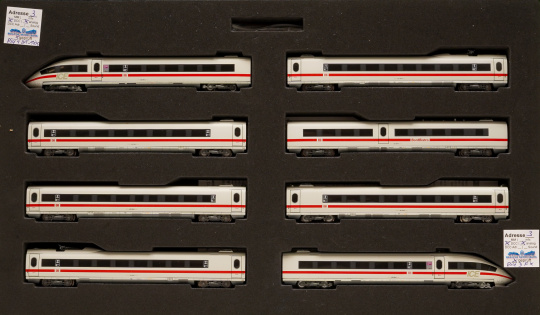 Arnold HN2416S – 8-tlg. Zugset ICE 3 BR 403 der DB AG, digital (DCC/MM) 