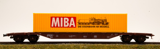 Klein Modellbahn – Containertragwagen mit 40 Fuß MIBA-Container 