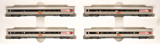 Piko 28350 – 4-teiliges Personenwagen-Set  -Metropolitan-  