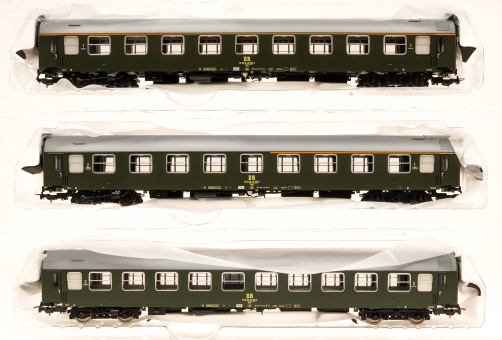 Piko 58220 – 3-teiliges Personenwagen-Set Y-Wagen D 300 der (D)DR 