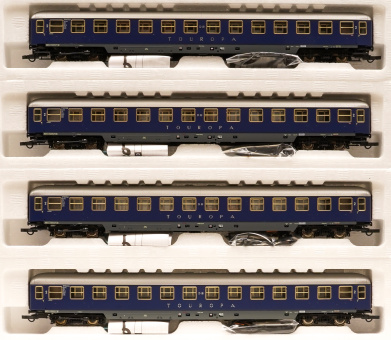 Roco 64053 (DC) – 4-teiliges Schnellzugwagen-Set -Touropa- der DB 