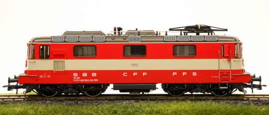 Roco 7510002 (DC) – Elektrolok Re 4/4 II der SBB, digital (DCC) & Sound 