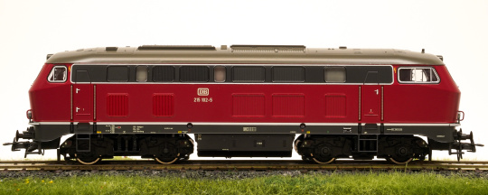 Roco 70752 – Mehrzweck-Diesellok BR 215 der DB, digital (MM/DCC) & Sound 