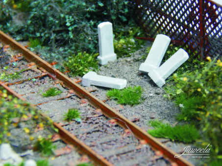 Juweela 28200 (H0) – Kilometerstein grau, 50 Stück 