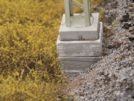 Juweela 28295 (H0) – Beton Ausgleichsockel 21 x 21 (15 Stück) 