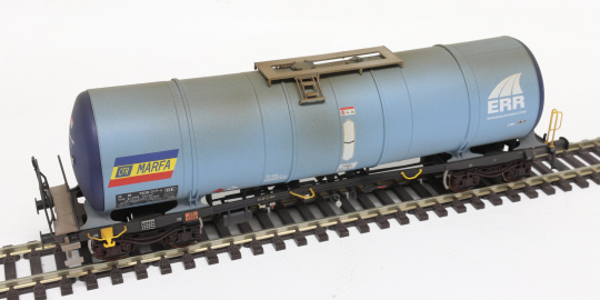 Igra 96210058w – Kesselwagen Zacns 88 der CFR Marfa, gealtert 